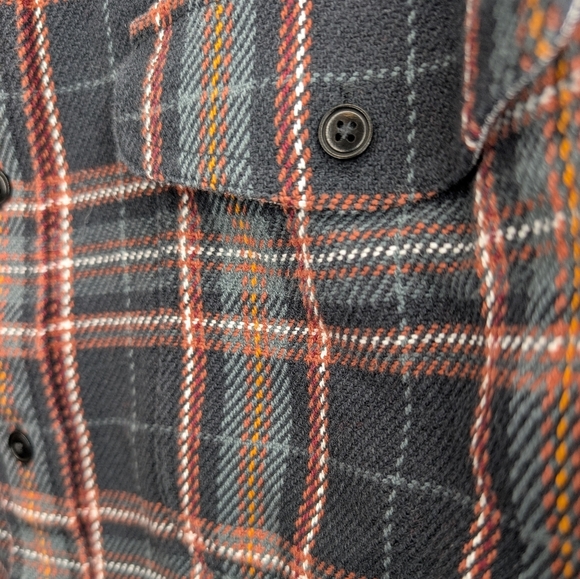 UNTUCKit Reverdy Thick Cotton Plaid Flannel Black Orange Fall Button Down XL Men - Picture 6 of 11